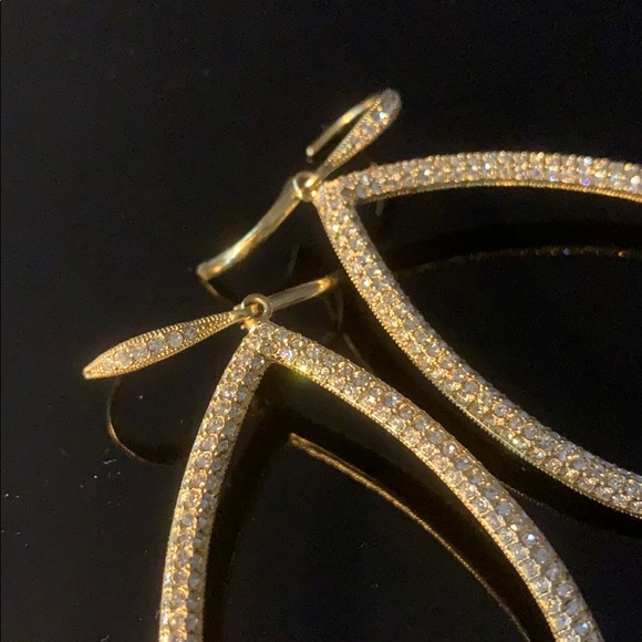 NADRI GOLD DIAMOND HOOPS - Picture 3 of 4